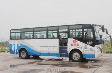 江西省唯一的大车服务中心_8