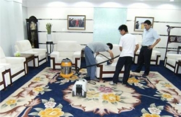 专业打扫卫生 洗地毯 磨地板 擦玻璃各种写字楼油_8