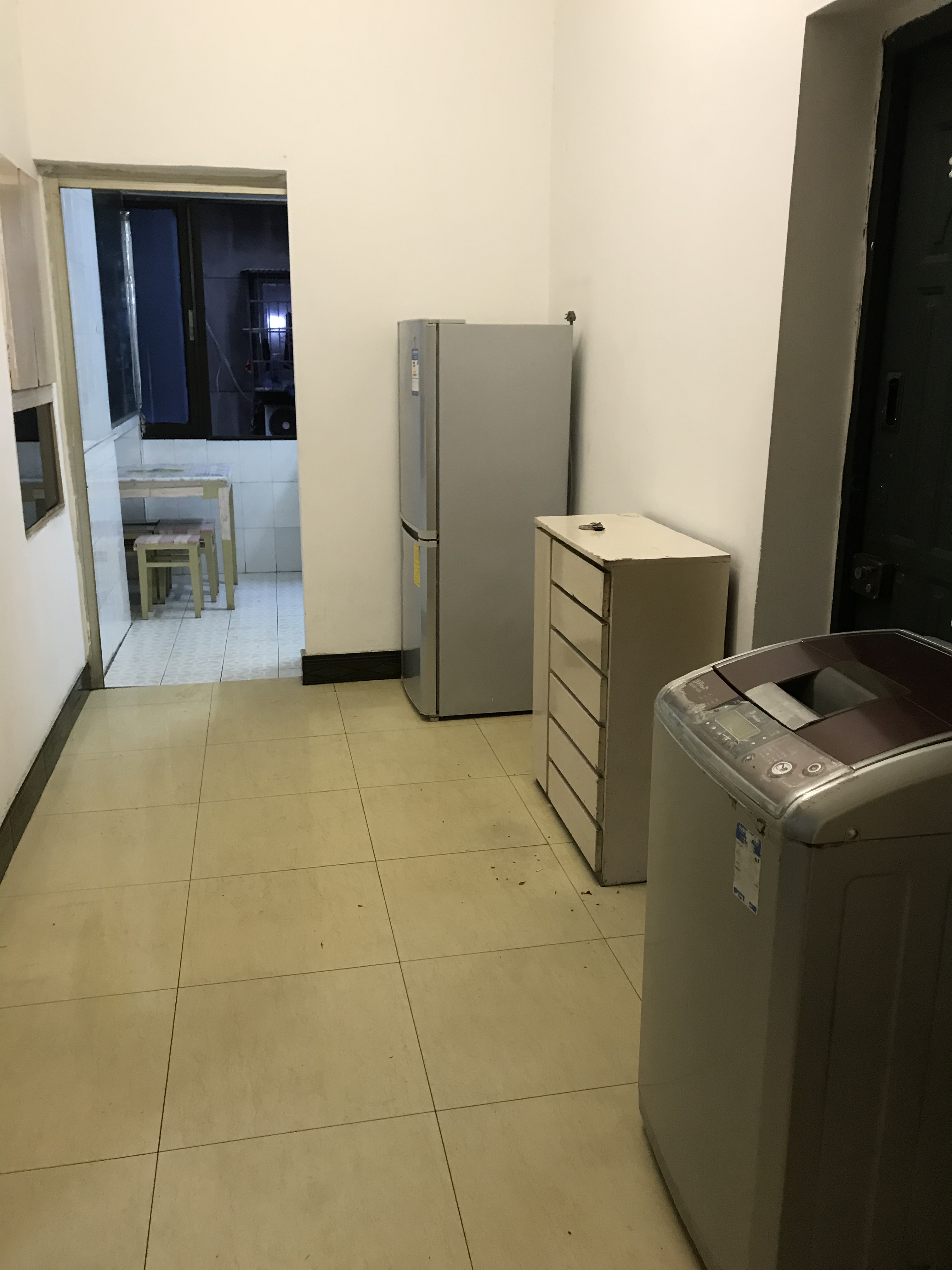 拎包入住西湖区467号3室1厅75平米1800元