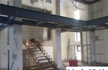 钢结构二层焊接扩建阁楼搭建楼梯焊接扶手梯_7