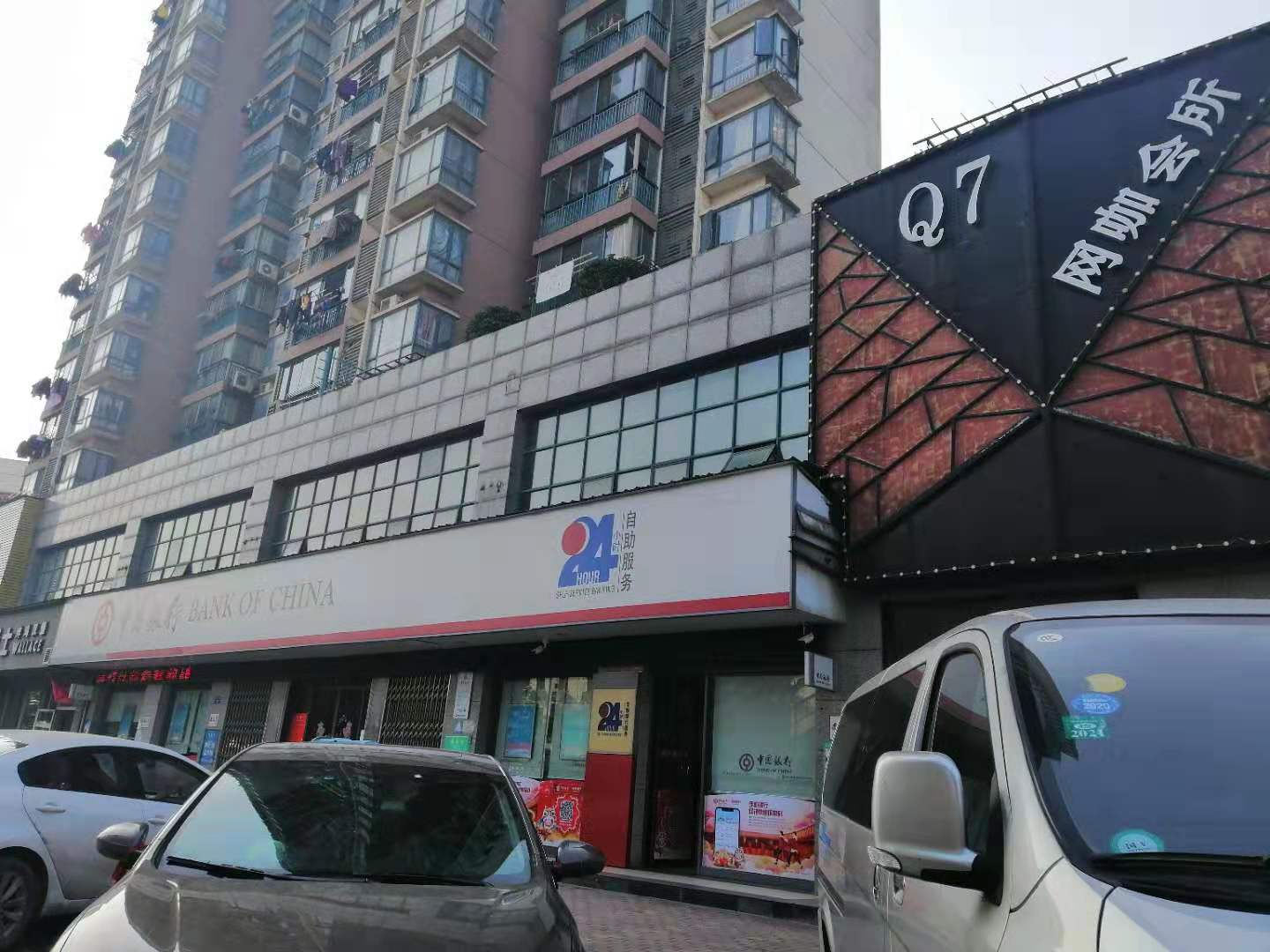 青山南路百货大楼东则沿街黄金商铺出租
