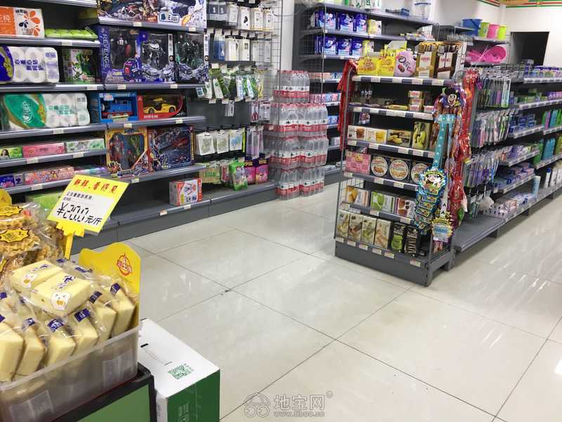 新洪城大市场对面旺铺转让