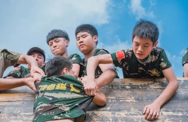 2019南昌青少年军事训练营在哪里报名_3