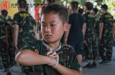 2019南昌青少年军事训练营在哪里报名_6