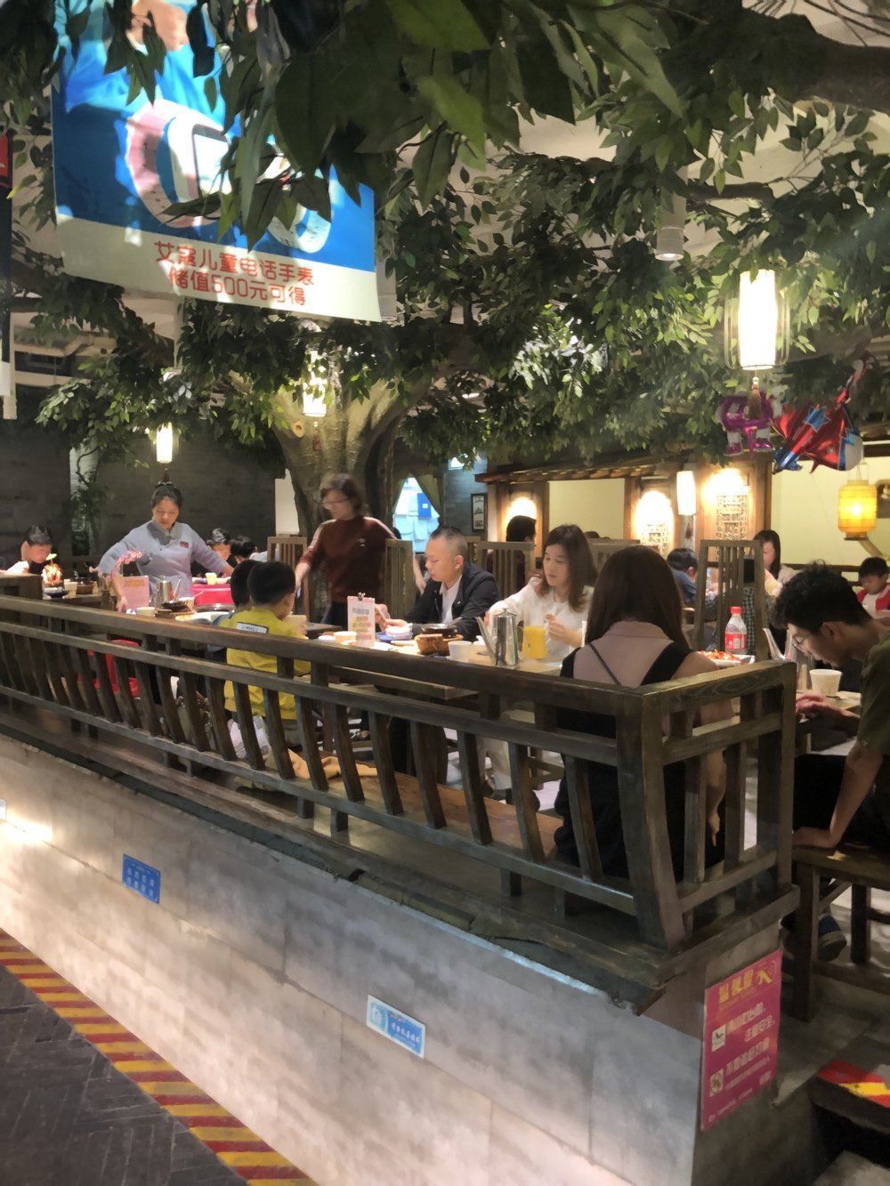 南昌新地标省市政府 重点打造商业街,内部
