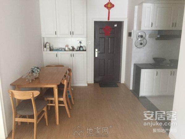 出租海亮天城两室两厅房屋