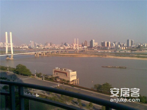 一线江景 商住两用 空中庭院
