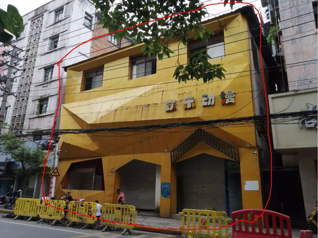 明德路临街旺铺,绝杀地段 使用面积1000平以上