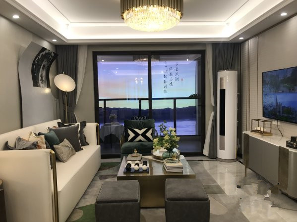 国家赣江新区,中海锦城通透3房,精装交房,找我有