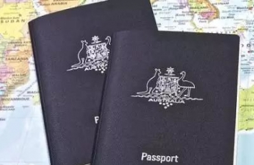 持澳洲护照 等于 拥有美国绿卡_1