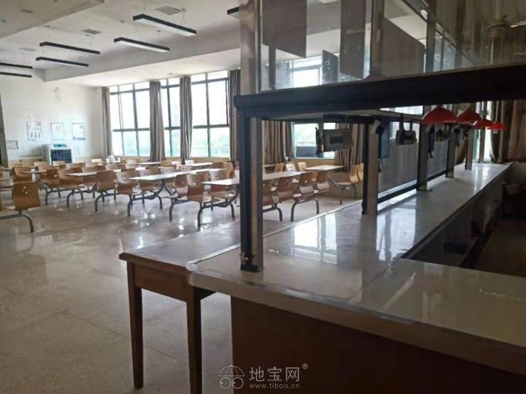 高校食堂摊位出租