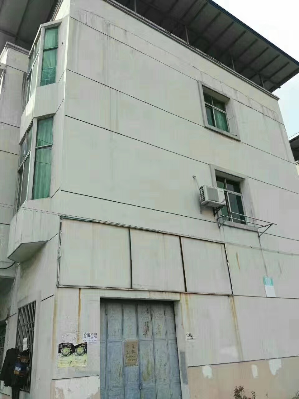 梁万村102号仓库出租