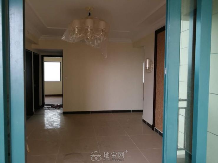 恒大御景精装房出租 可办公 可住户