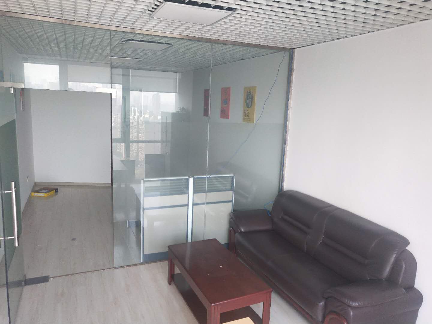 万达中心, 便捷交通,拉近财富距离,价格实惠