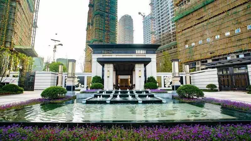 九龙湖江景三房110平可住可商可仓库
