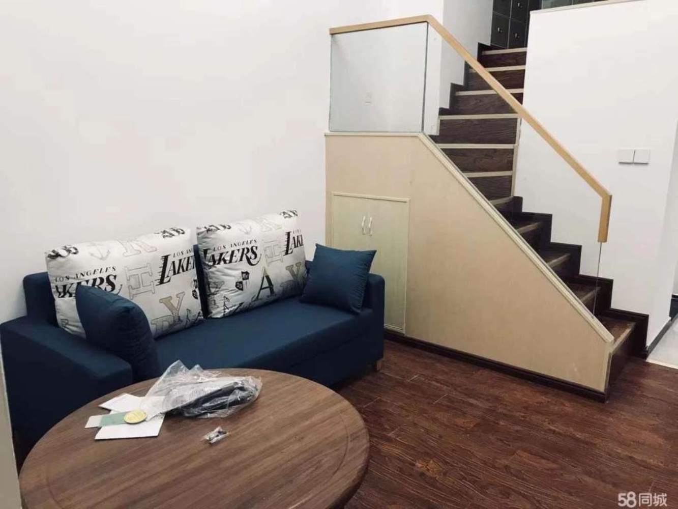 万科品质精装LOFT公寓60平米两房月租1500
