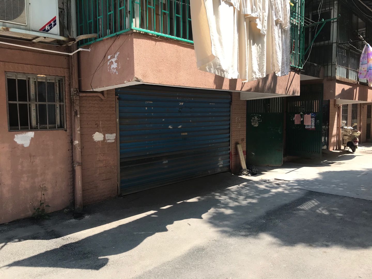桃苑商住小区22平米仓库,车库出租