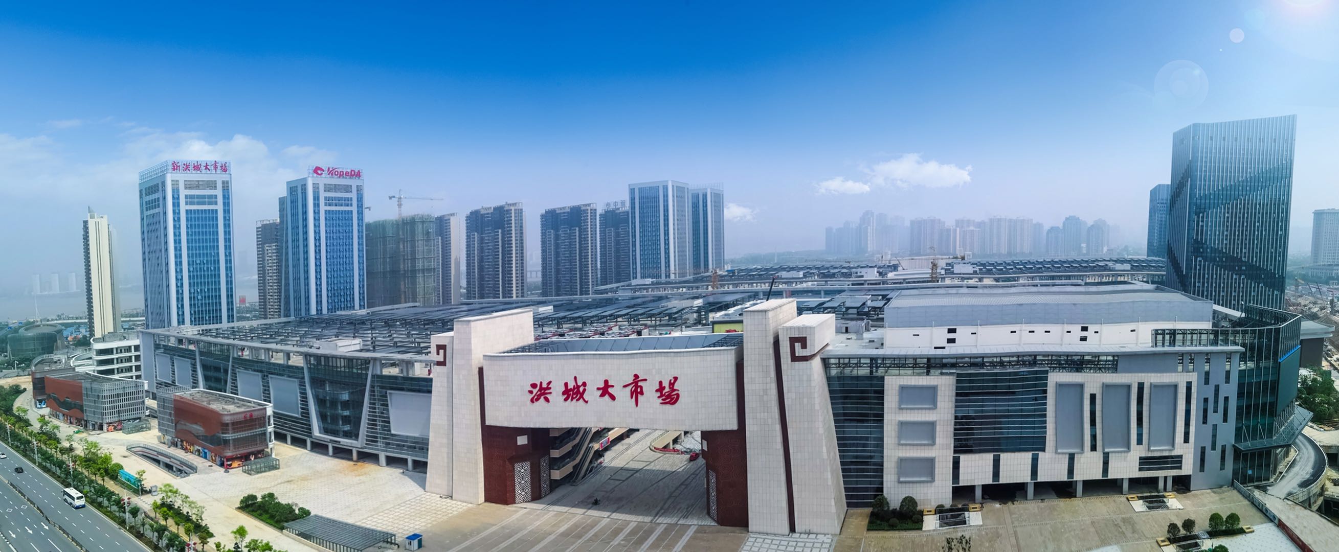 新洪城大市场12年包租包管理商铺