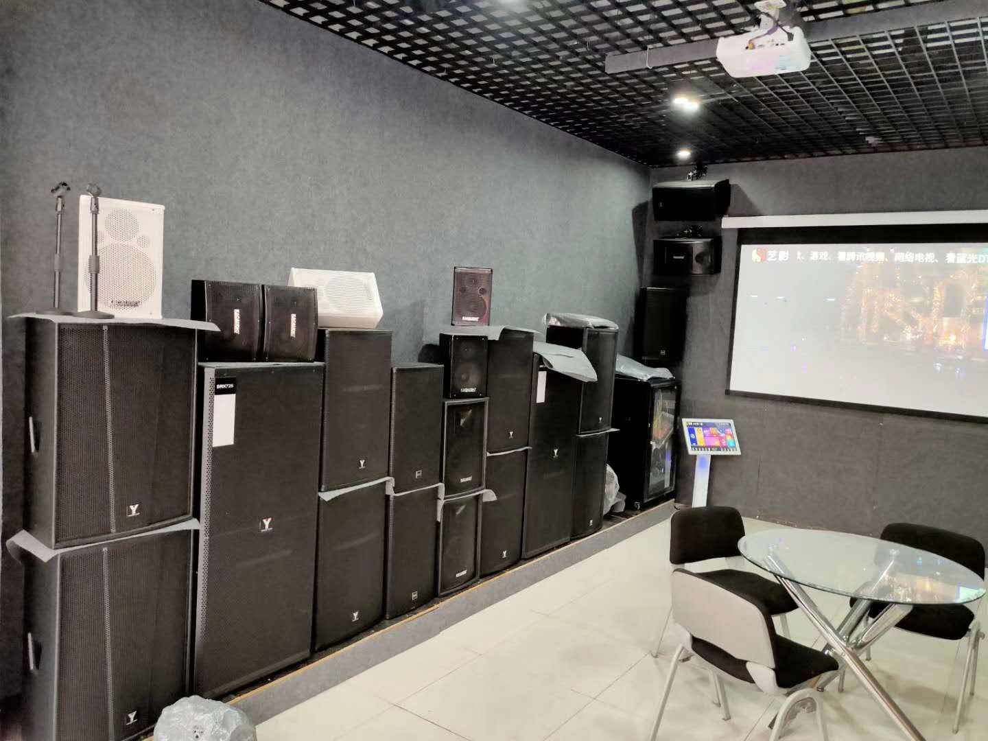 低价转让旧货市场2层音响店
