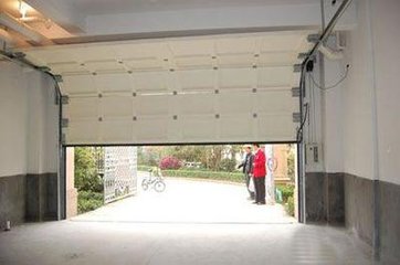 南昌办公室玻璃门维修_3