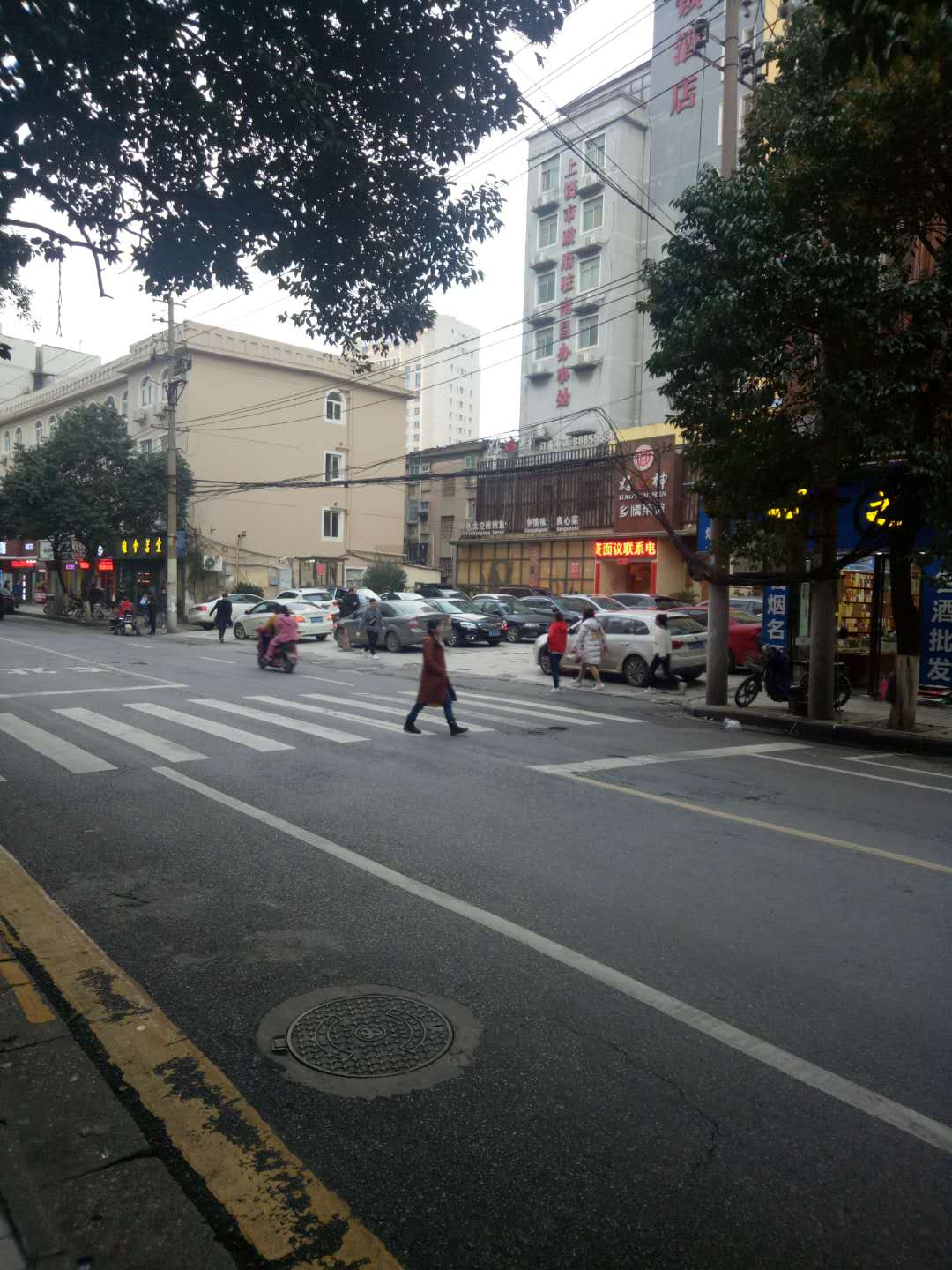 永叔路西湖分局旁高装2室1厅家电全带双挂机空调1