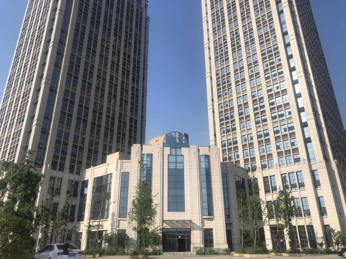 乐虎国际娱乐官网青云谱区新商用综合大楼出租