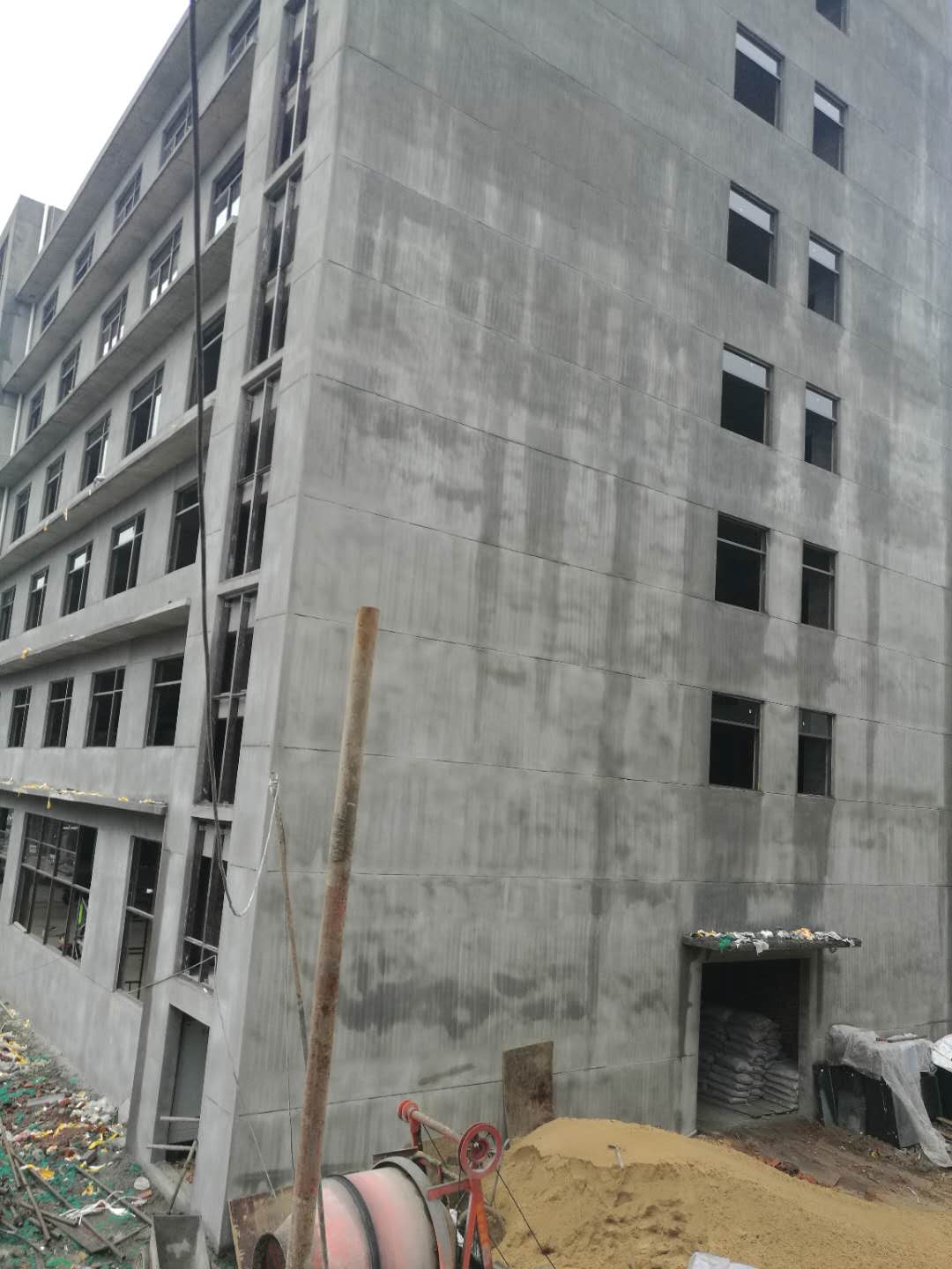 交通便捷临近金沙大道