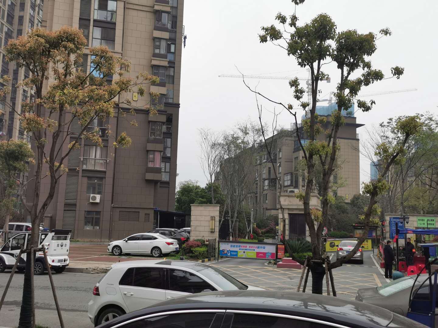 朝阳新城一楼仓库招租