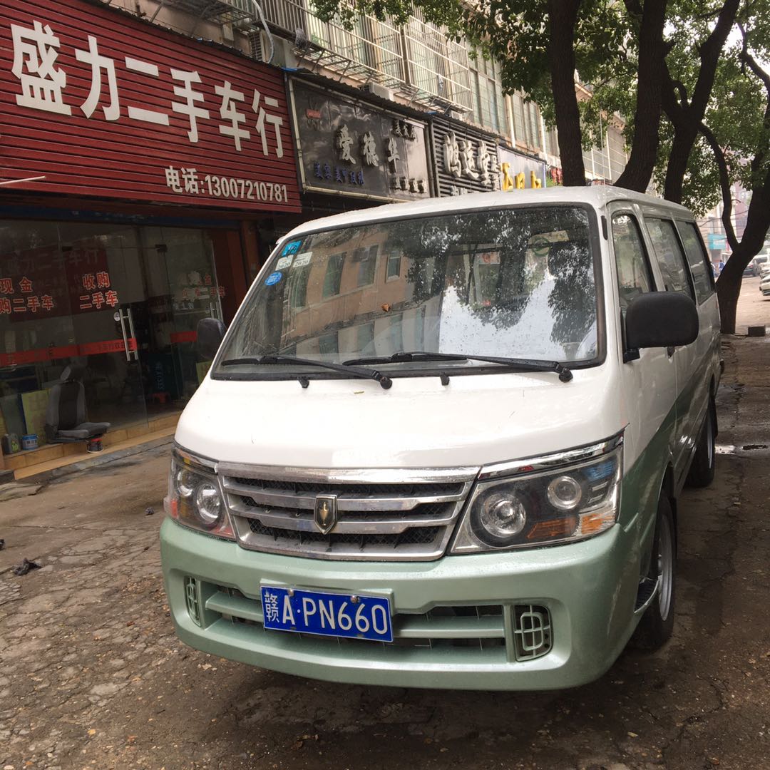 金杯 海狮 2.0L豪华型V19 2010年上牌