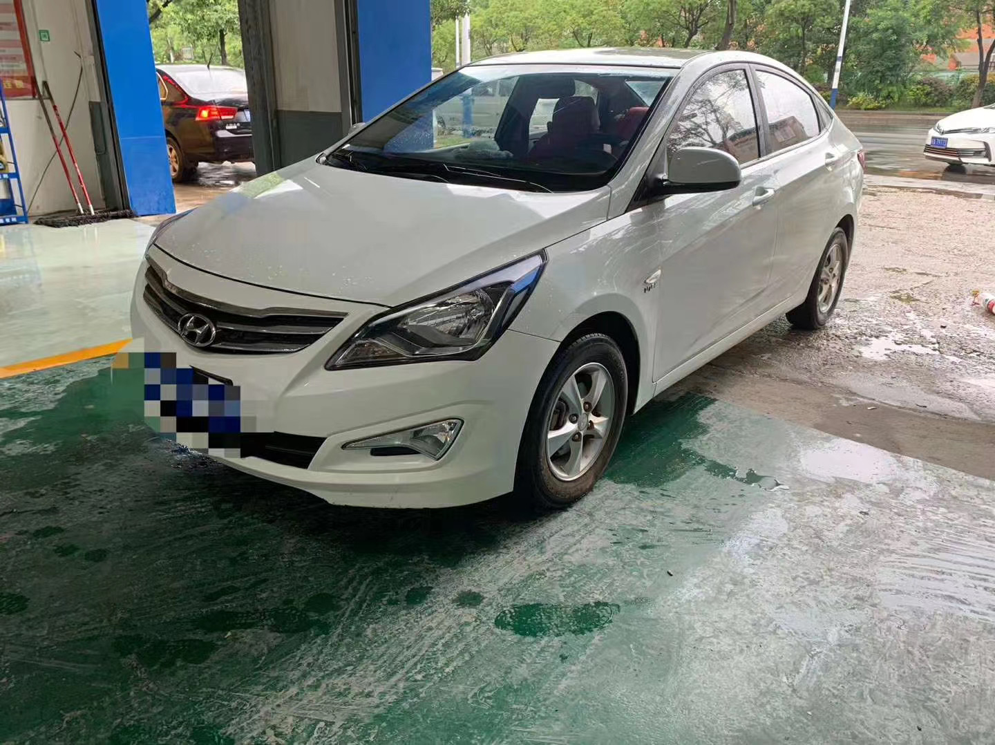 现代 瑞纳 三厢 1.4L 自动标准型GL 20