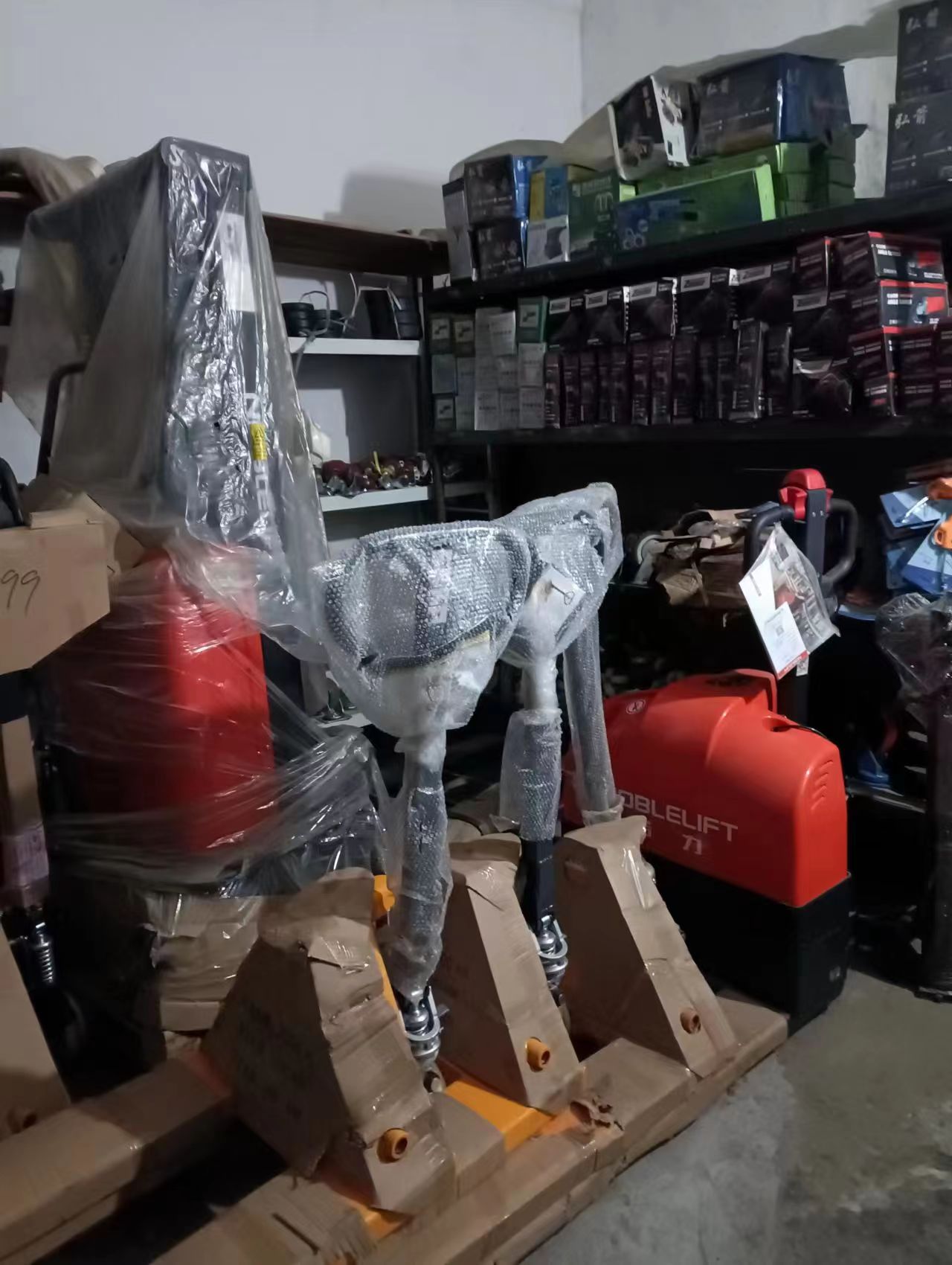 专业修理液压叉车地牛液压货梯平台_27