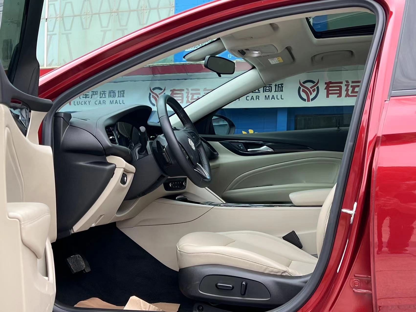别克 君威 2021款 20T 精英型 2021_4