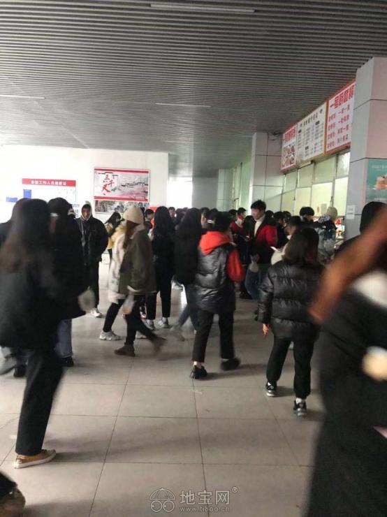 转让炮火食堂早餐档口