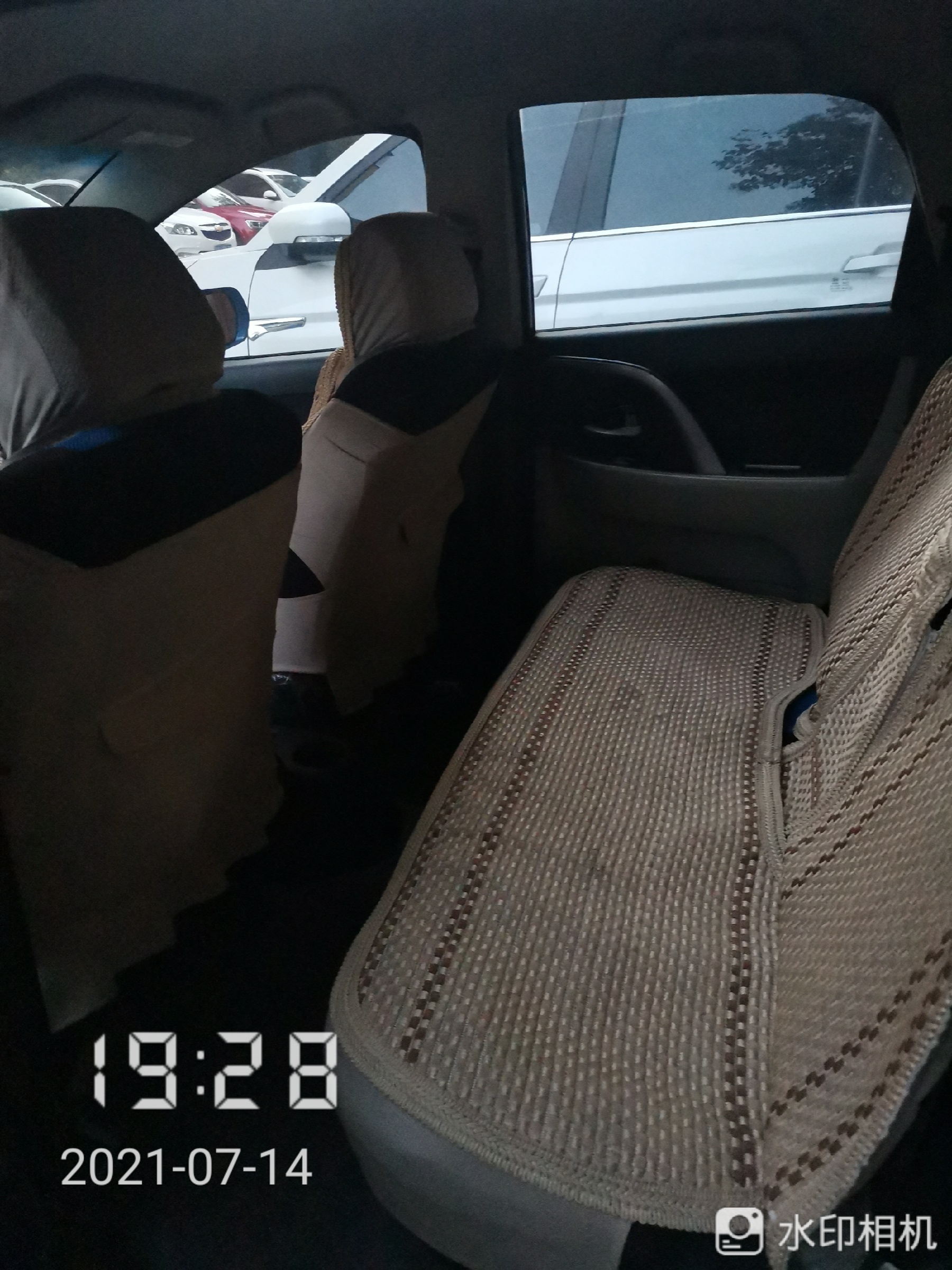 长安SUV CX20 1.3L AT自动舒适版 _7