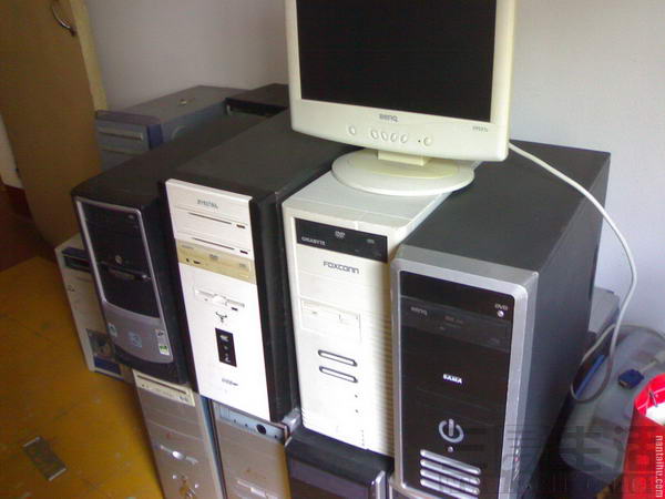 高价回收各种电脑服务器硬盘CPU主机显卡_2