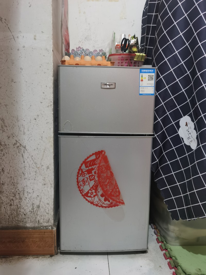 低价出售小冰箱_1