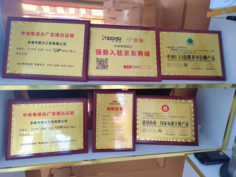 南昌开锁 修锁 换锁老锁匠一条龙服务中心_4