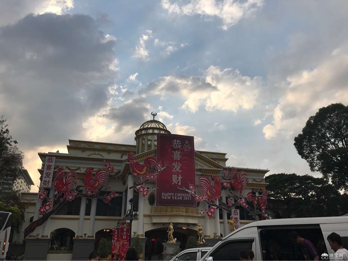 点击放大