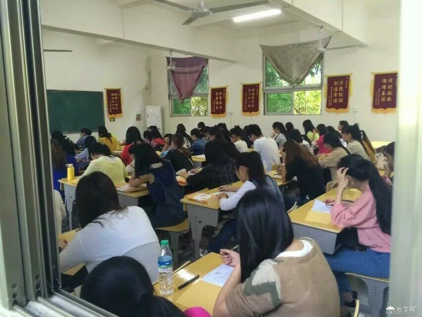 2017年南昌市小学教师资格证考试报名时间及