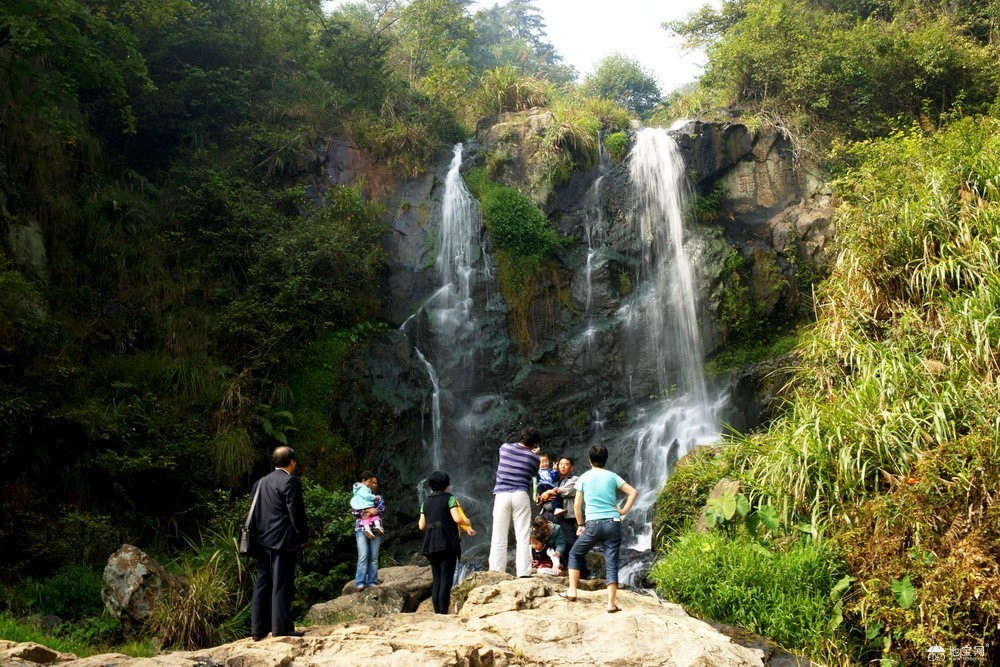 7月8日登麻姑山,游醉仙湖一日健身活动
