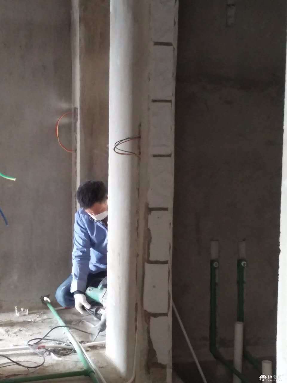 点击放大