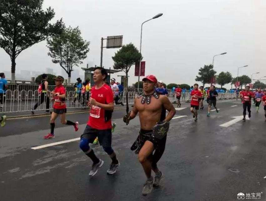 点击放大