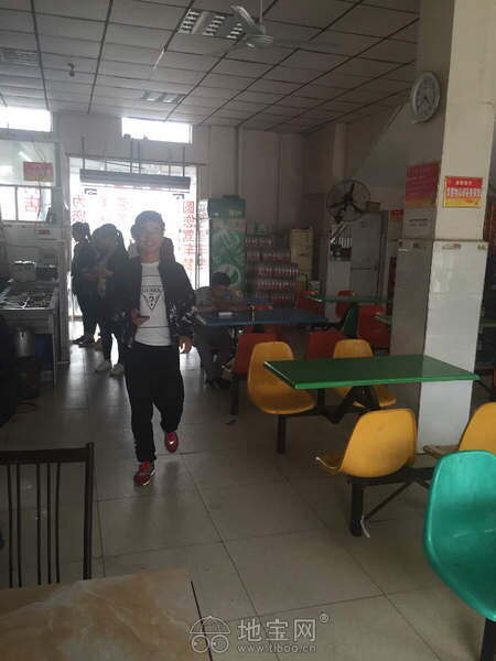 某知名品牌驾校食堂与超市