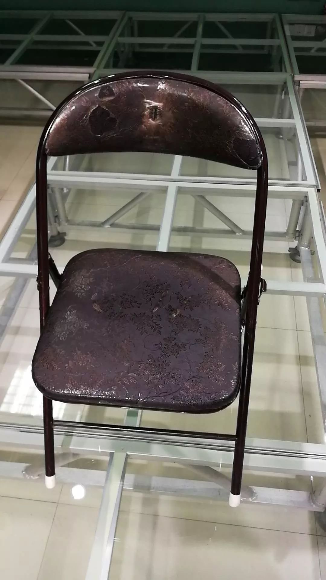 培训折叠椅子出售
