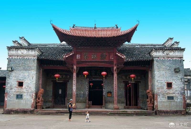 点击放大
