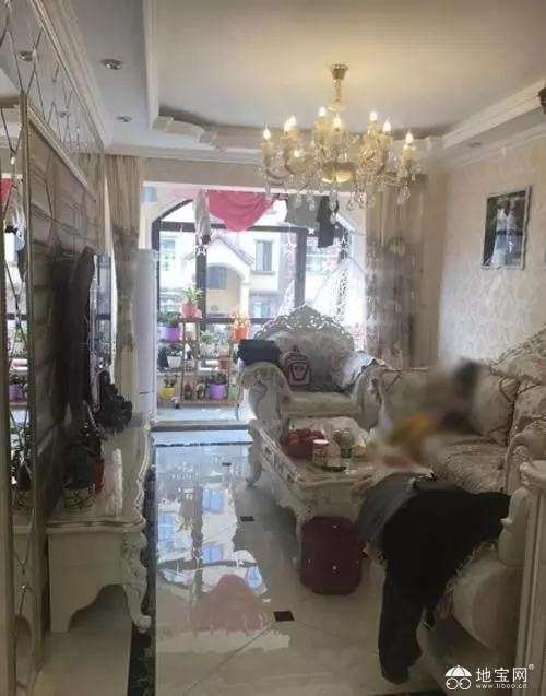 点击放大