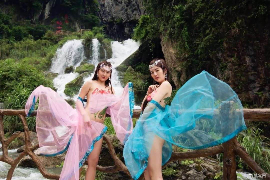 点击放大