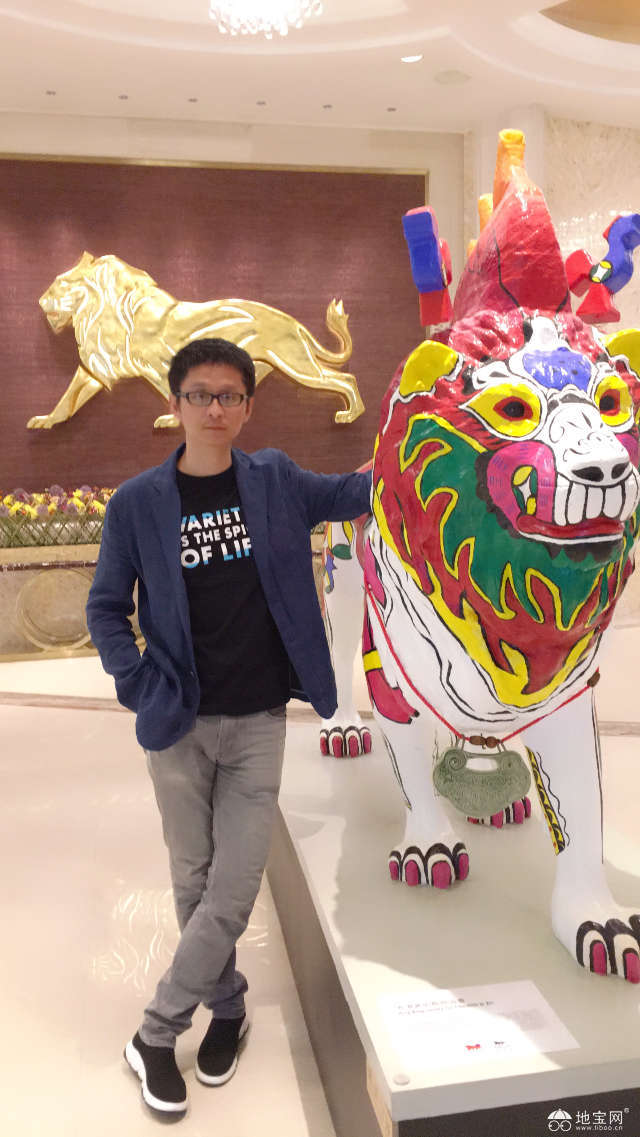点击放大