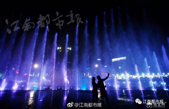 点击放大