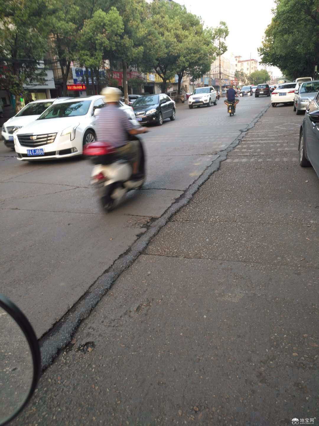 点击放大